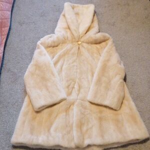 Maximilian Altamoda Fur Woman Coat‎